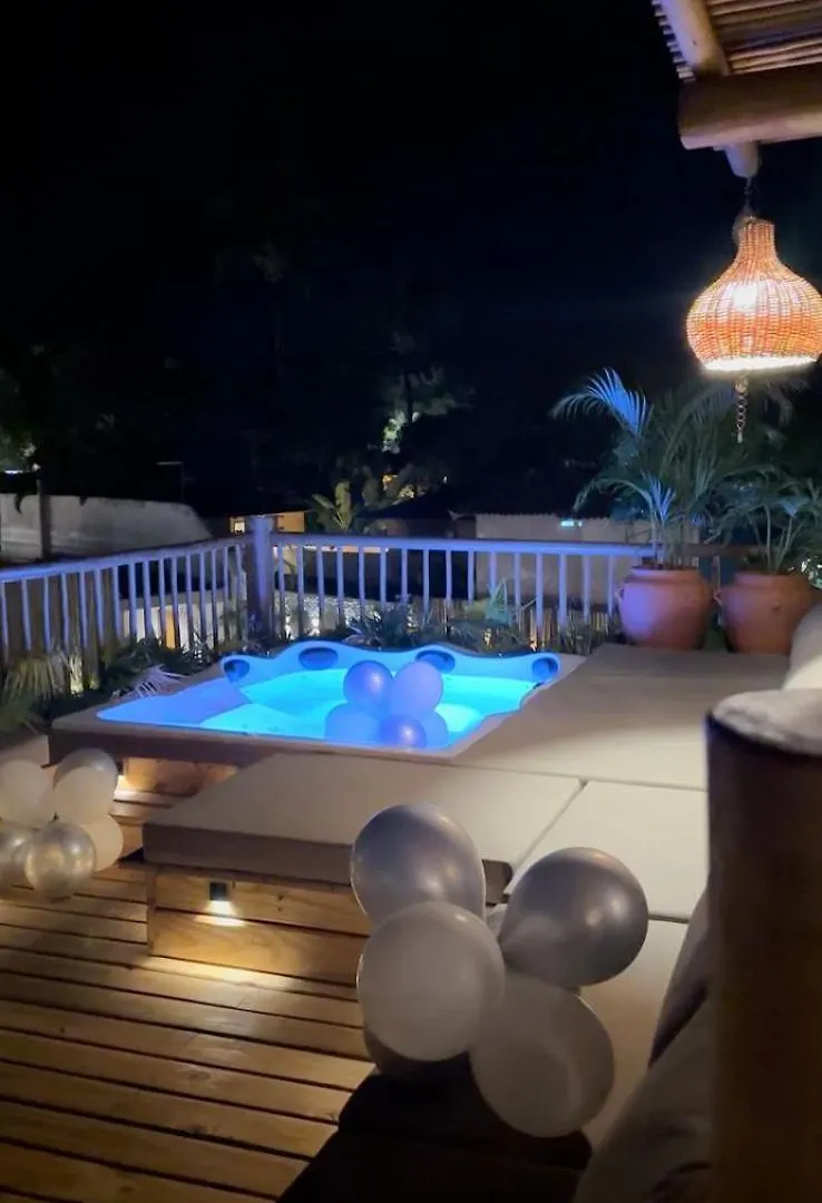 Apartamento Completo Na Mucuge Porto Seguro Brasile