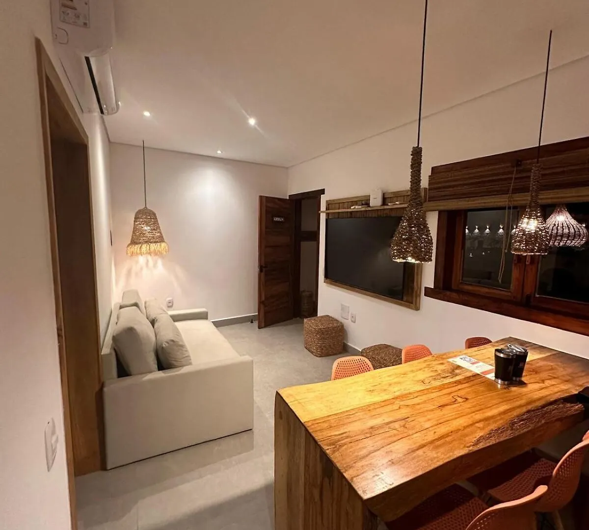 Apartamento Completo Na Mucuge Порту-Сегуру 0*,  Бразилия